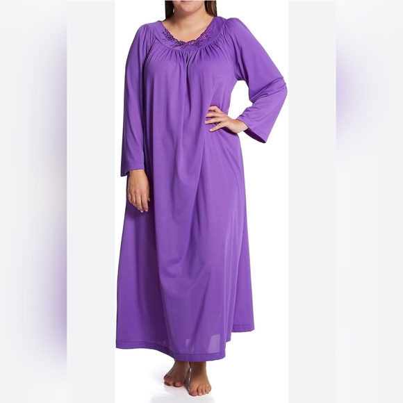 SHADOWLINE* floral embroidered long bell sleeve long nightgown purple sz 2x - Picture 3 of 10